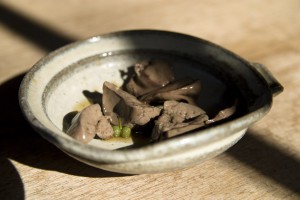 Predjedlo - kuracia pečeň s japonským korením (sanshyou)